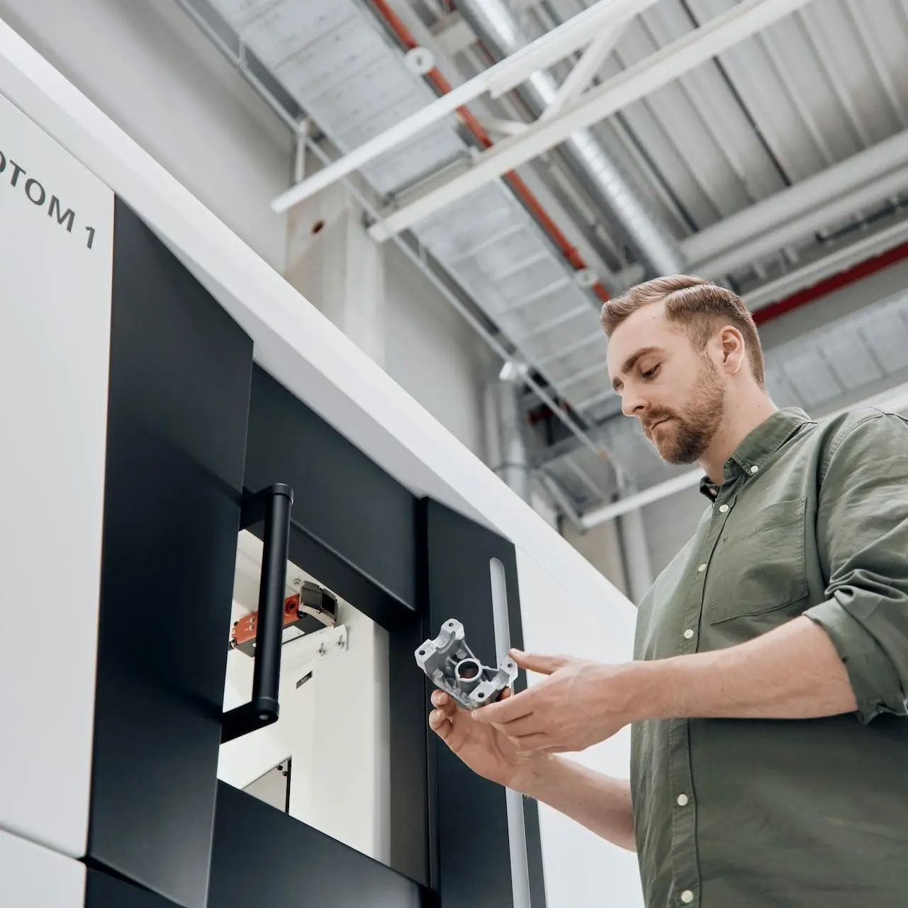 三坐標(biāo)測(cè)量機(jī)操作員需要具備哪些技能和資質(zhì)？